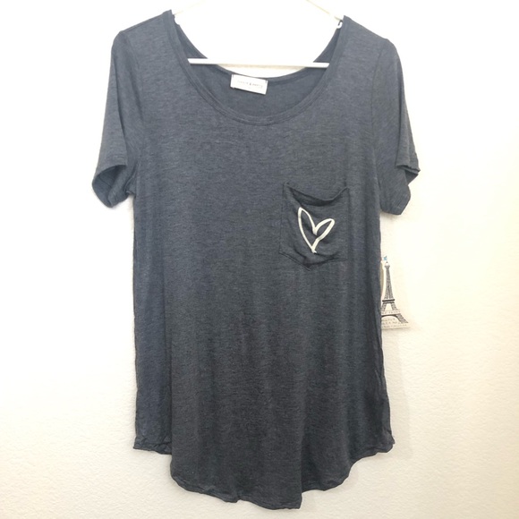 FRENCH PASTRY Gray T-Shirt Thin Soft Lightweight Heart Pocket NWT - Picture 2 of 11